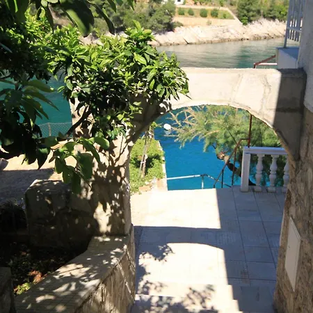 By The Sea Cove Mala Pogorila, Hvar - 8953 Apartament